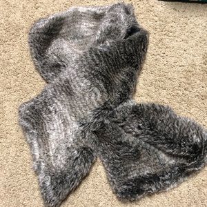 Stella & Dot Reversible Crossover Scarf NWOT